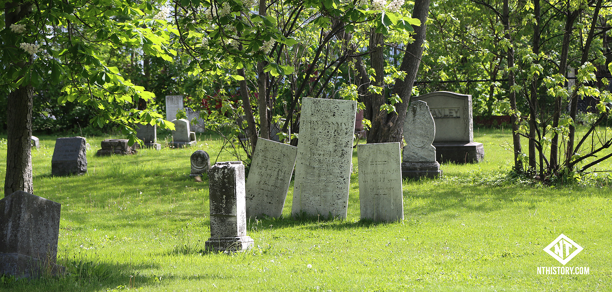 Old graves in Sweeney Cemetery